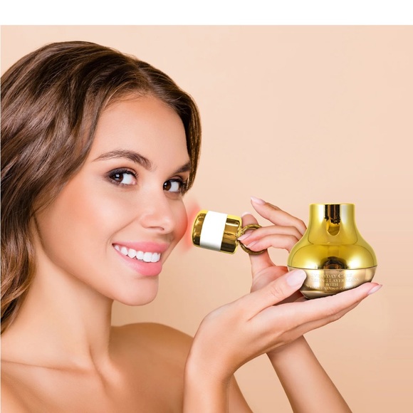Prédiré Gold Night Eye Serum WITH LIGHT THERAPY DEVICE - Picture 3 of 3